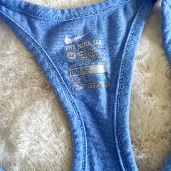 Nike Tank Top - Picture 3 of 4